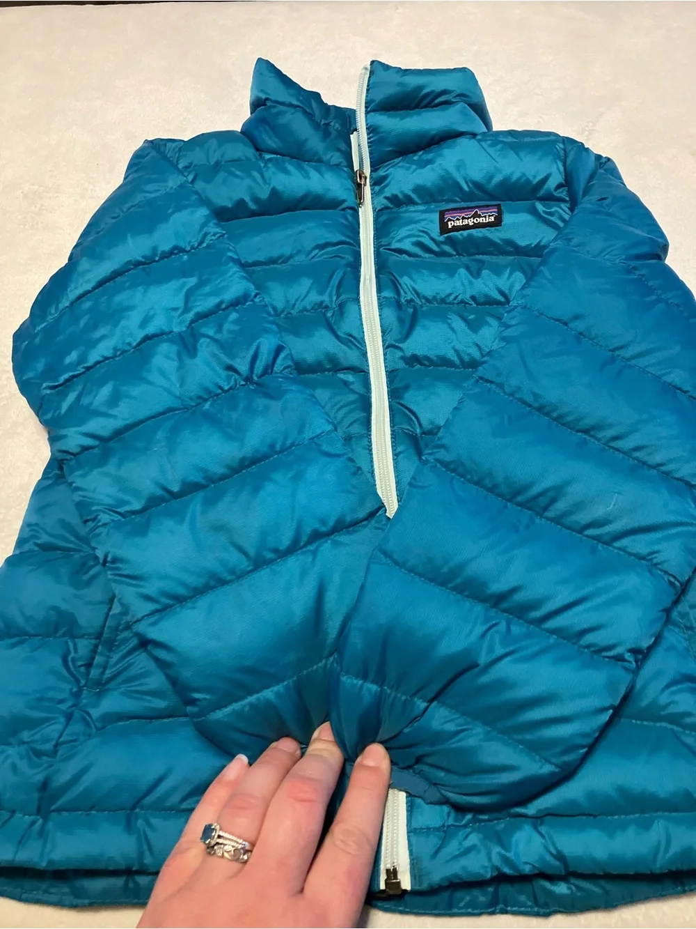 Patagonia Kids' Teal Down Jacket - Picture 2 of 6